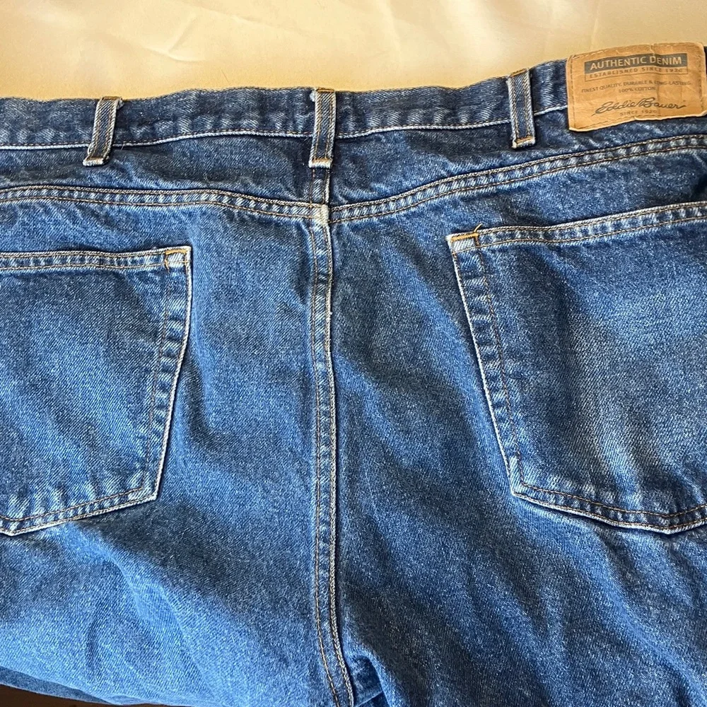 Eddie Bauer Authentic Denim Jeans in a Medium-to-Dark Blue Wash Size: 42x30